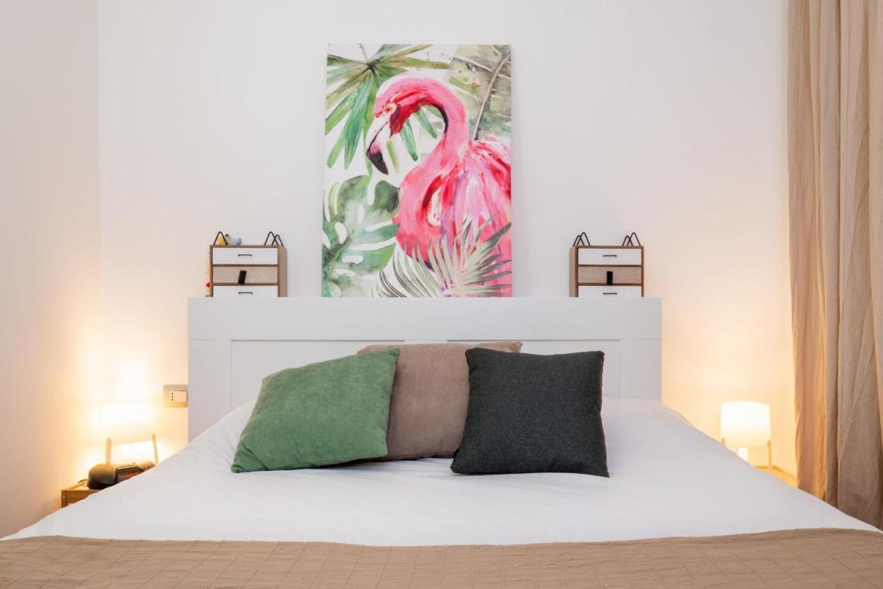 Navigli Apartment- Hosted By Sweetstay Milan Exterior photo